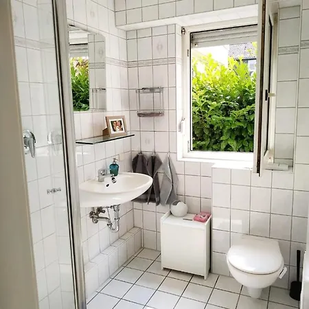 Marci And Friends Homestay Burscheid